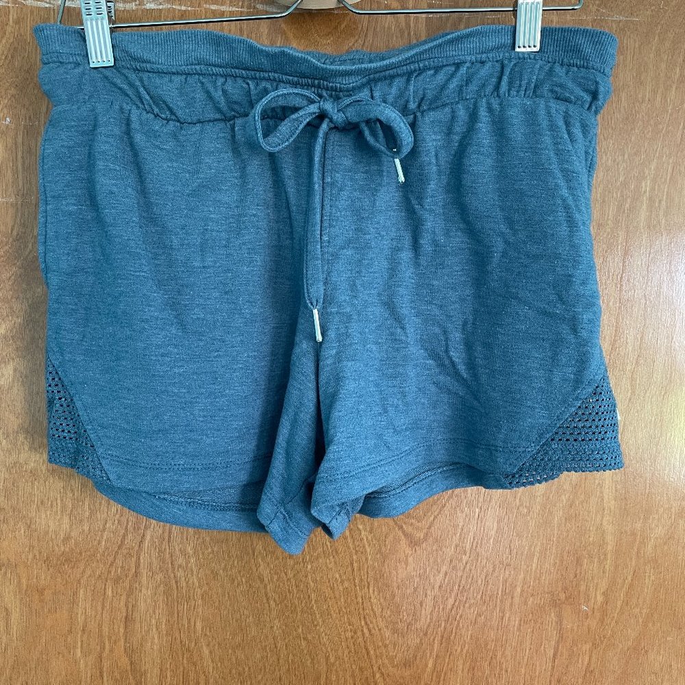 Soft Blue Drawstring Lounge Shorts, Size Medium